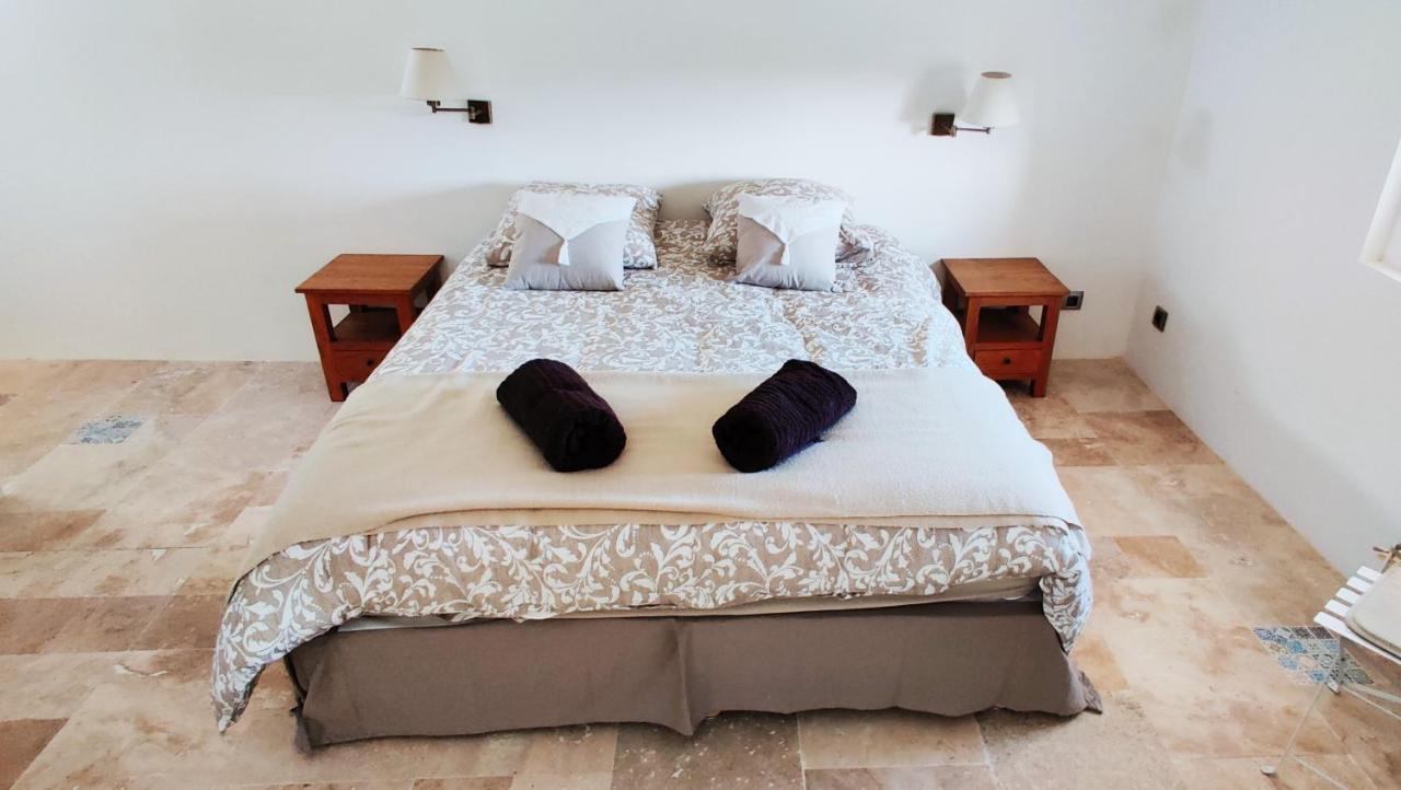 Superbe Chambre Avec Terrasse, Parking Prive, Jardin, Calme, Climatisation, 10 Mn Pont Du Gard #7 Apartment โรชฟอร์ต-ดู-การ์ ภายนอก รูปภาพ