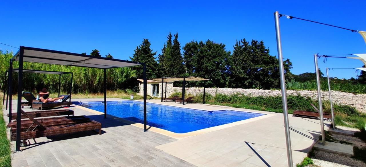 Superbe Chambre Avec Terrasse, Parking Prive, Jardin, Calme, Climatisation, 10 Mn Pont Du Gard #7 Apartment โรชฟอร์ต-ดู-การ์ ภายนอก รูปภาพ